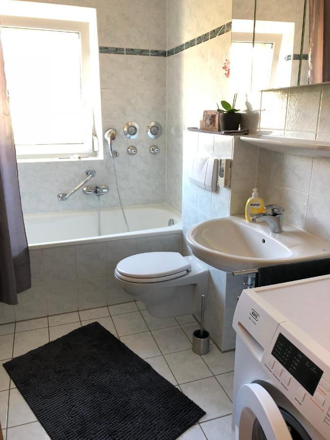 2 Zimmer Wohnung Mit Balkon - Naehe Messe Хаар Экстерьер фото