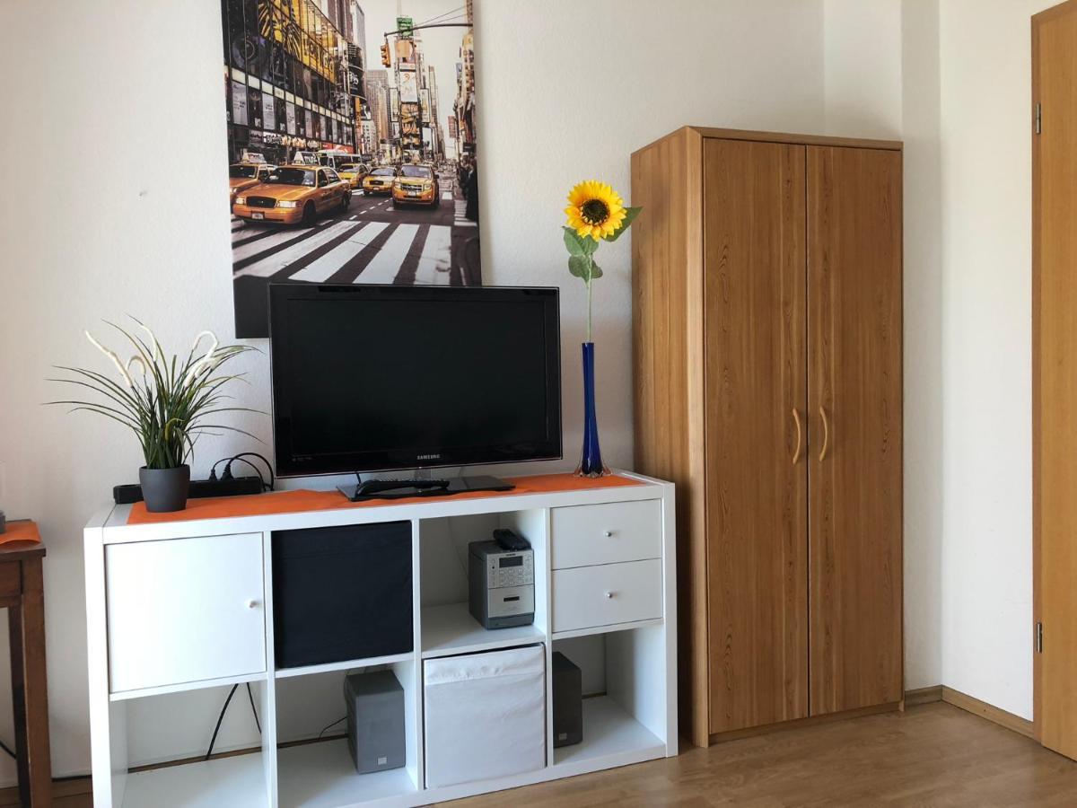 2 Zimmer Wohnung Mit Balkon - Naehe Messe Хаар Экстерьер фото